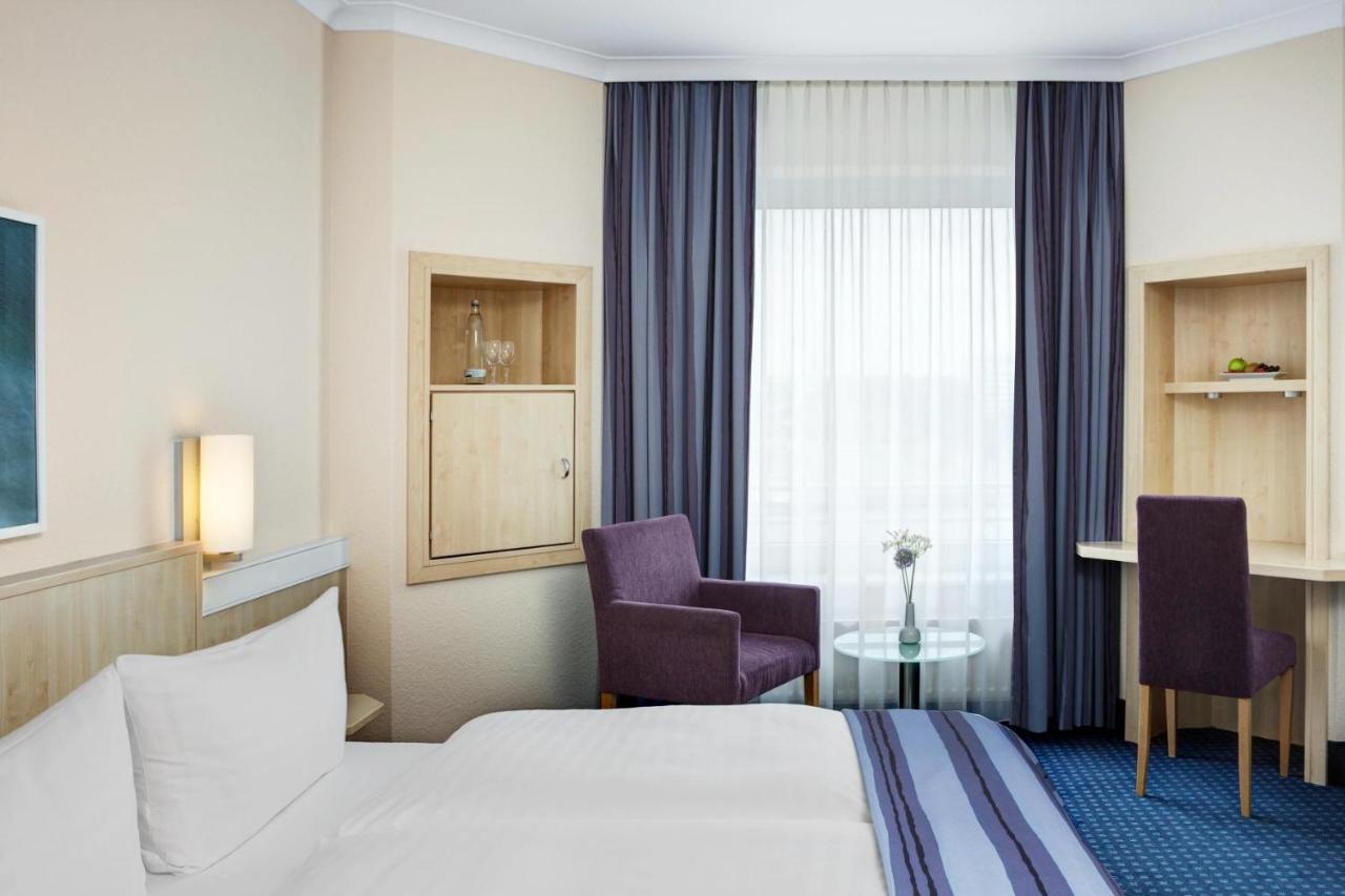Intercityhotel Kiel Exterior foto