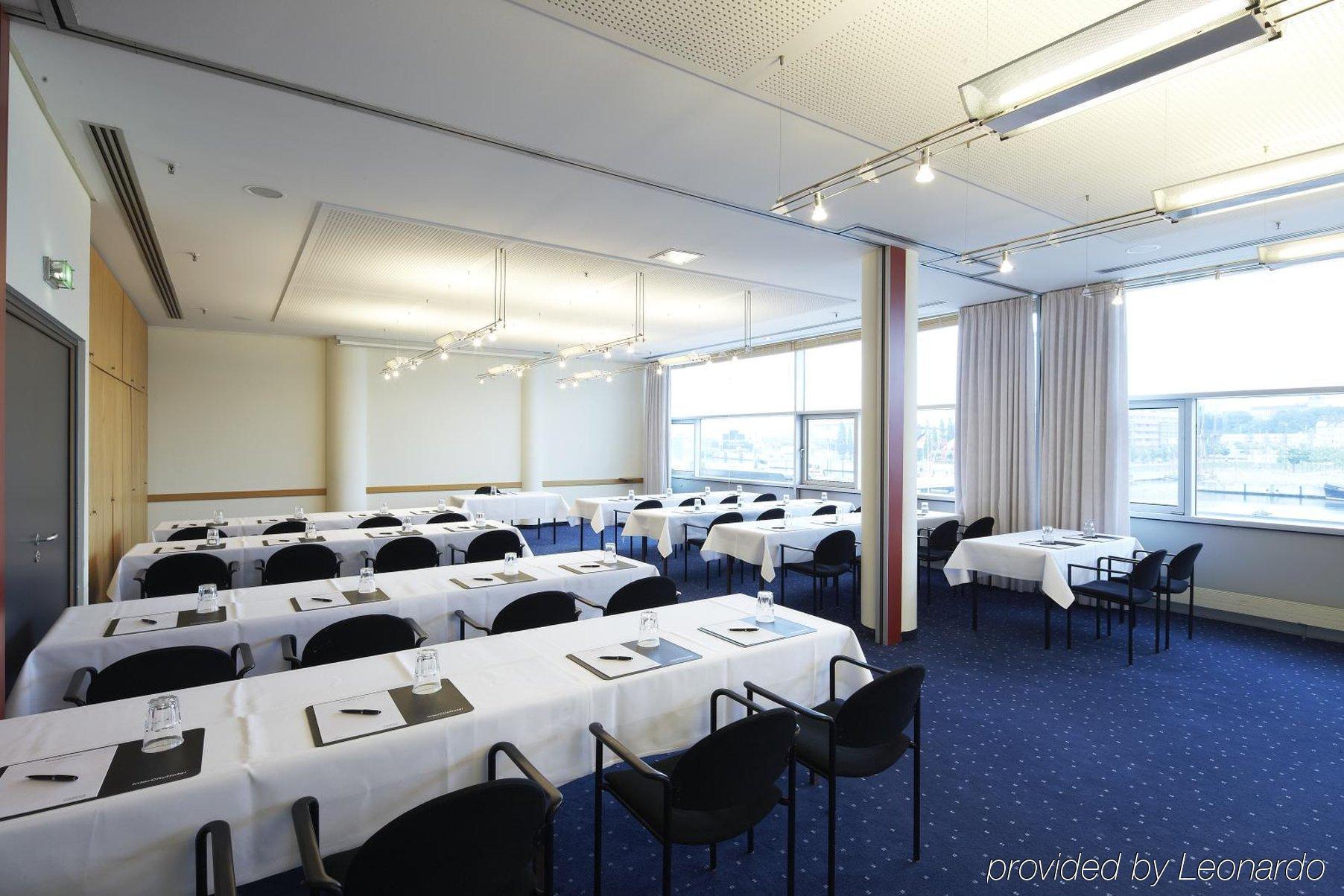 Intercityhotel Kiel Afaceri foto