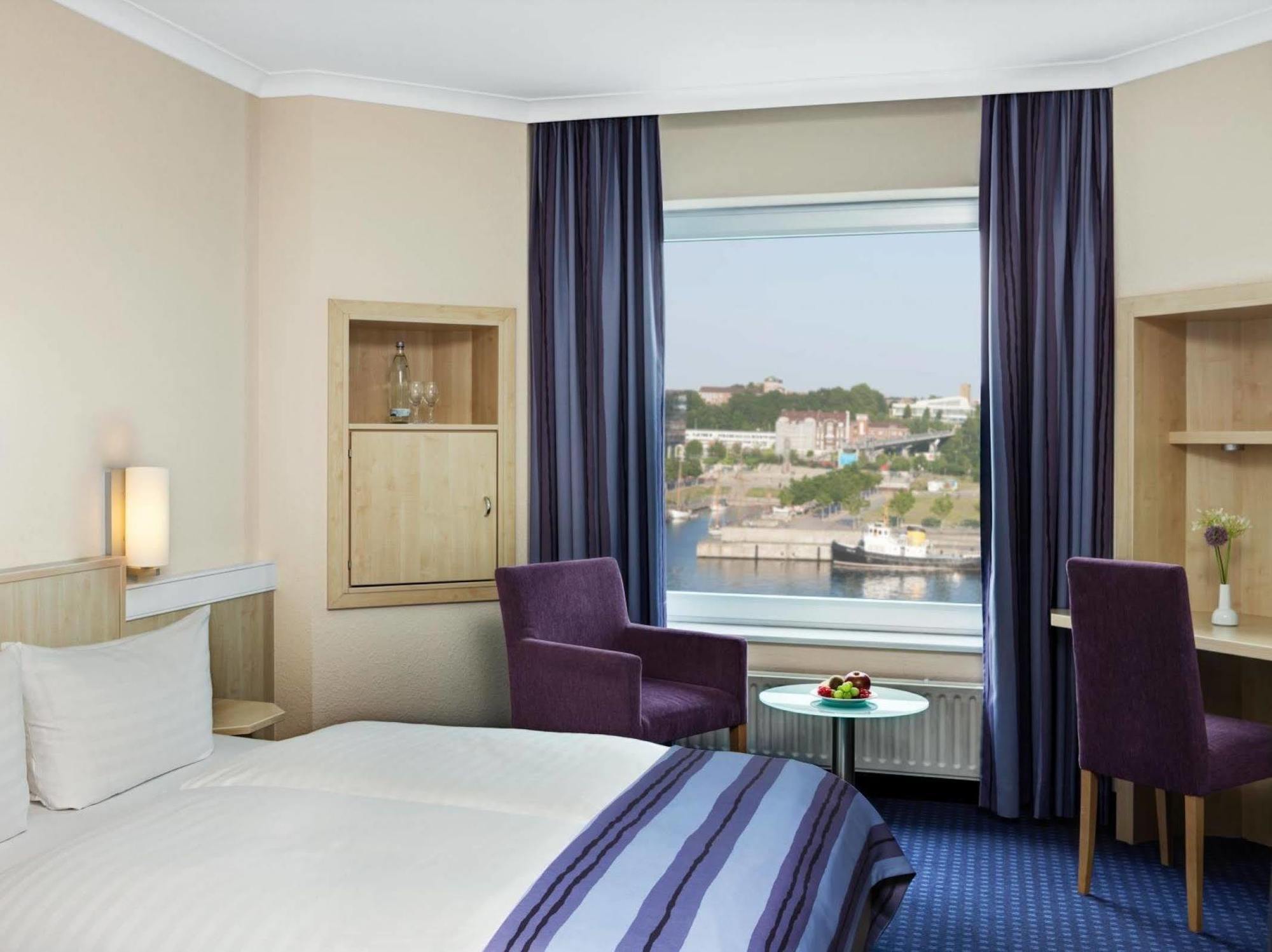 Intercityhotel Kiel Exterior foto